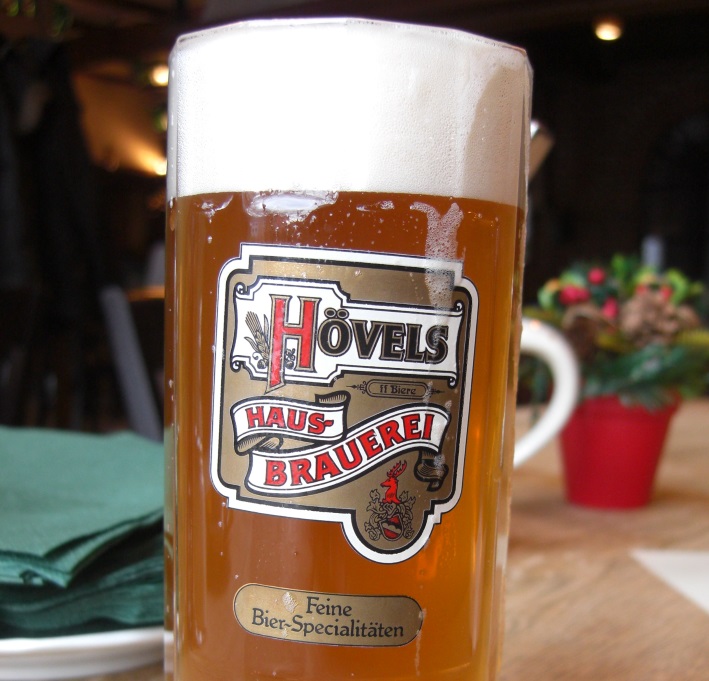 Hövels Hausbrauerei, Dortmund, Bier in Nordrhein-Westfalen, Bier vor Ort, Bierreisen, Craft Beer, Brauerei, Gasthausbrauerei