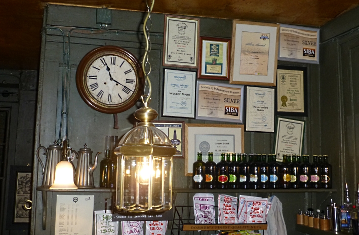 The Jerusalem Tavern, London, Bier in England, Bier in Großbritannien, Bier vor Ort, Bierreisen, Craft Beer, Pub