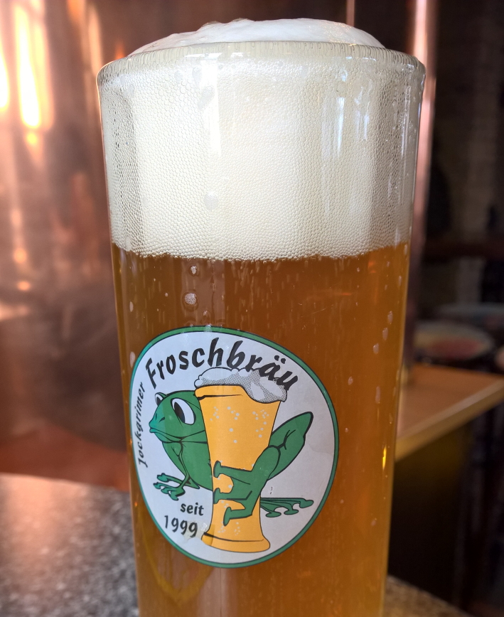 Erstes Jockgrimer Brauhaus s’Fröschl, Jockgrim, Bier in Rheinland-Pfalz, Bier vor Ort, Bierreisen, Craft Beer, Brauerei, Gasthausbrauerei