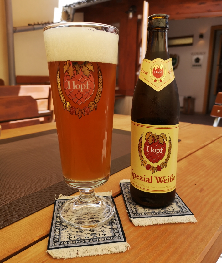 Weißbierbrauerei Hopf GmbH, Weißbräustüberl Miesbach, Miesbach, Bier in Bayern, Bier vor Ort, Bierreisen, Craft Beer, Brauerei, Biergarten, Bierrestaurant