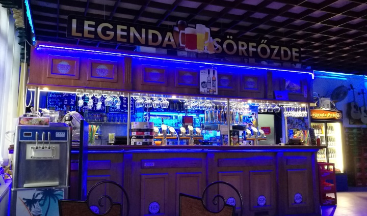 Legenda Sörfőzde Center, Budapest, Bier in Ungarn, Bier vor Ort, Bierreisen, Craft Beer, Brauerei, Bierbar 